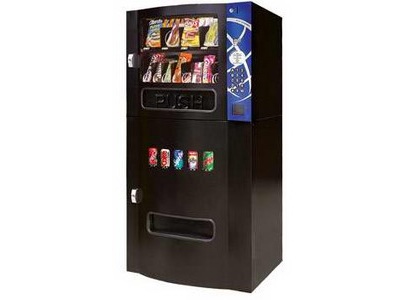 Snack/Beverage Vending Machine for Sale 