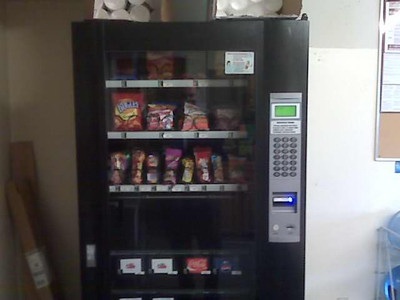 Kimma by Vendco combo snack/soda machine
