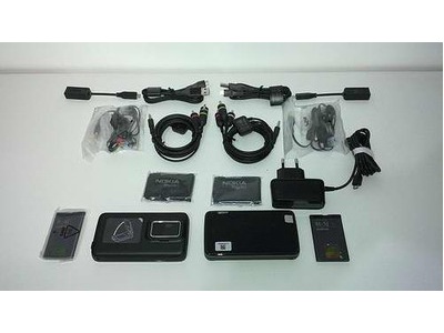 Buy: Apple iphone 3Gs 32GB, Nokia n900