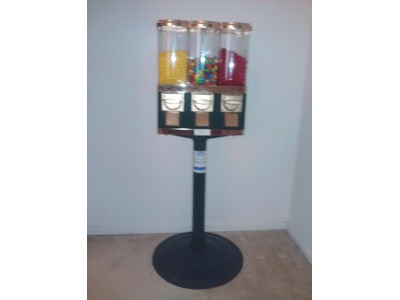 Wanted:  We need 1 800 VENDING bulk mach